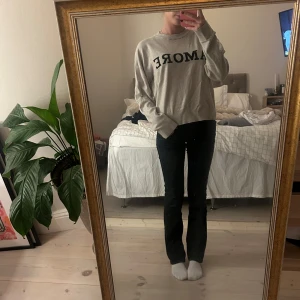 Stickad tröja💖💖 - Jätte söt stickad tröja som inte kommer till andvändning!!