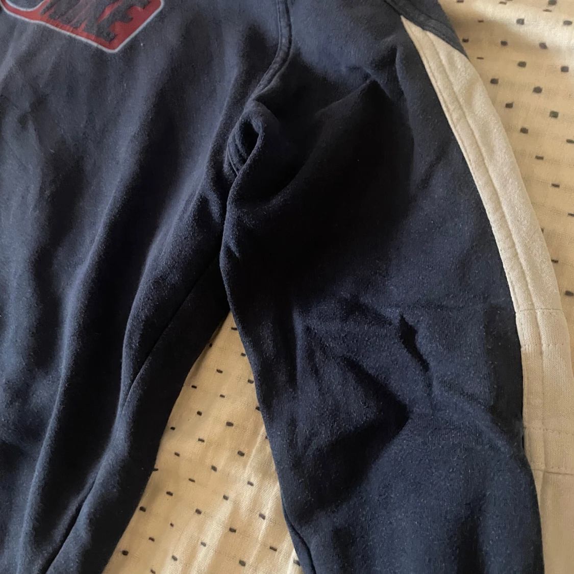 Off shoulder vintage Nike hoodie  - 1