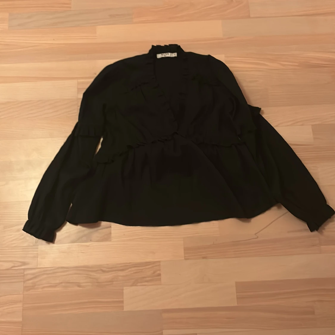 Svart blus från NA-KD - 2