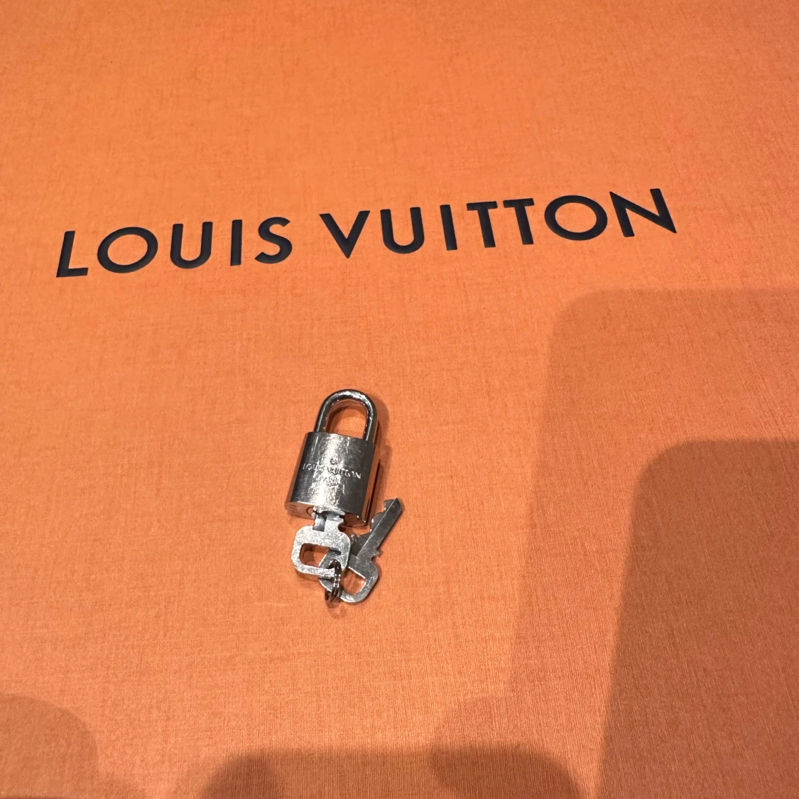 Louis vuitton  - 93