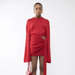 ARAKII KLÄNNING  - SÖKER! KAN KÖPA FÖR 3000kr! ❤️