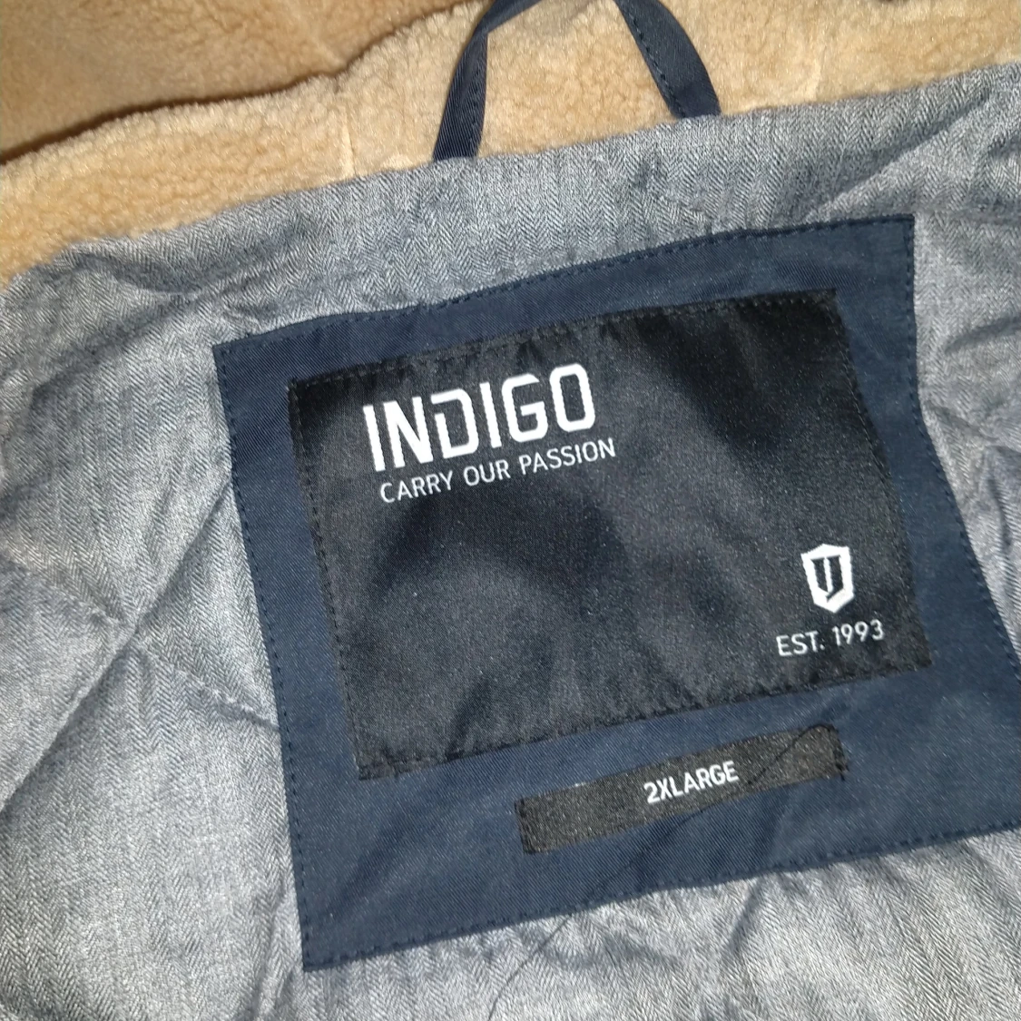 Mörkblå jacka från Indigo - 92