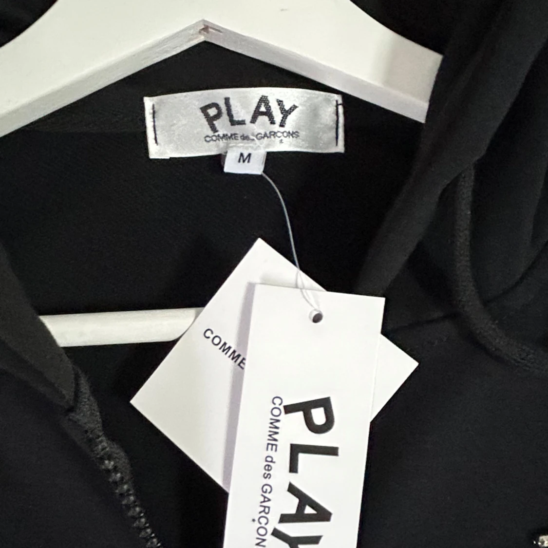 Svart hoodie från Comme des Garçons - 91