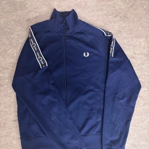 Tracktop fred Perry - Skick 10/10 size M