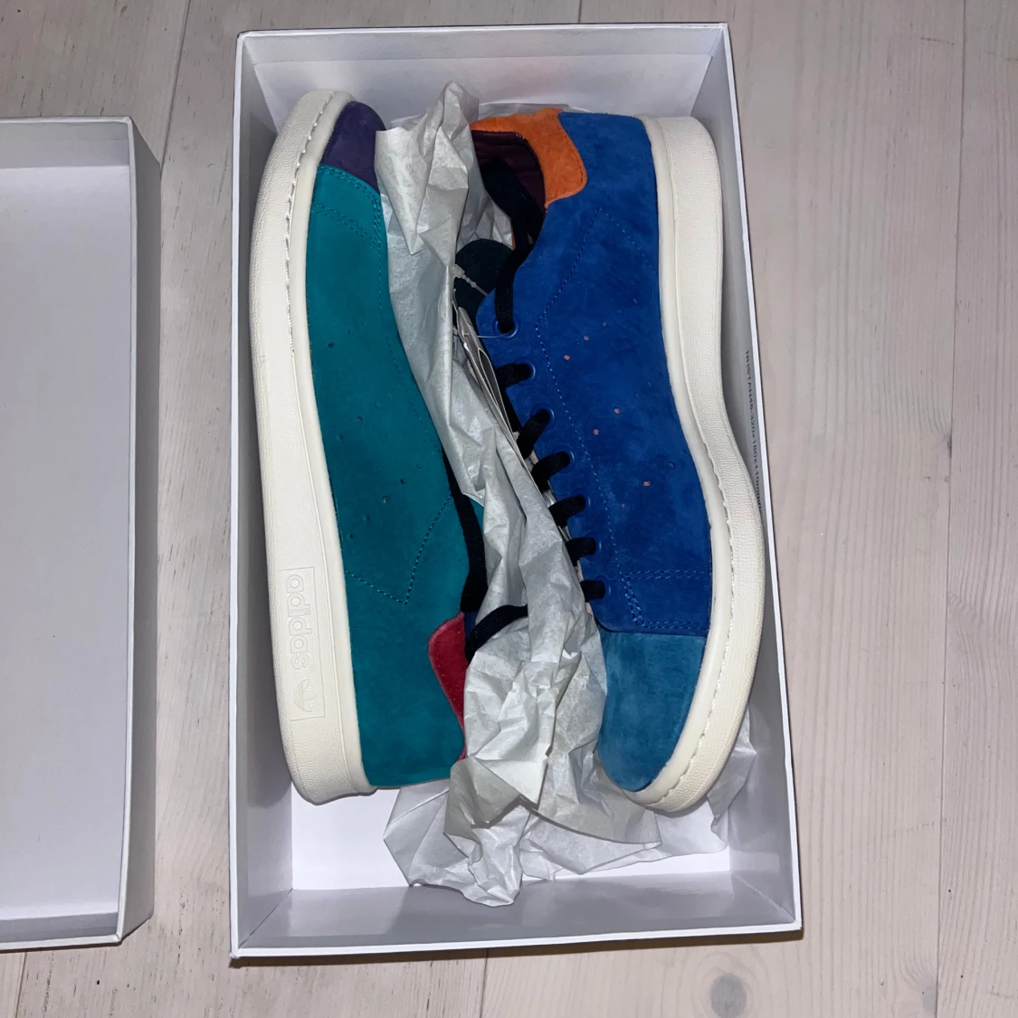 Färgglada Adidas Stan Smith Recon sneakers - 90