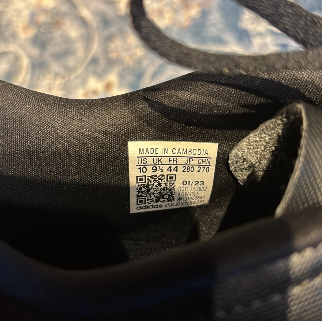 Svarta fotbollsskor från Adidas - 92