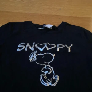 T-shirt - Använd några gånger😇väldigt söt!💗