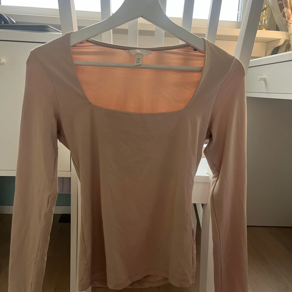 Beige långärmad topp från H&M
