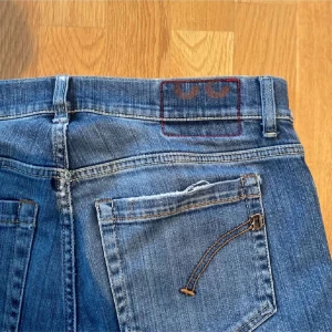 Dondup jeans - Riktigt feta dondup jeans i extremt bra skick. Bara att skriva om du har frågor! Kan gå ner i pris vid snabb affär