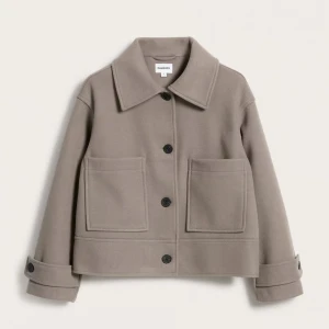 Kappa - Super fin kappa från Kappahl som är köpt i somras. Knappt använd och är i mycket bra skick 🩷