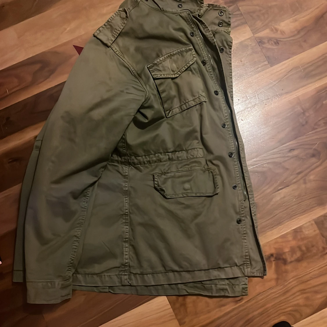 Olivgrön jacka från Alpha Industries - 3