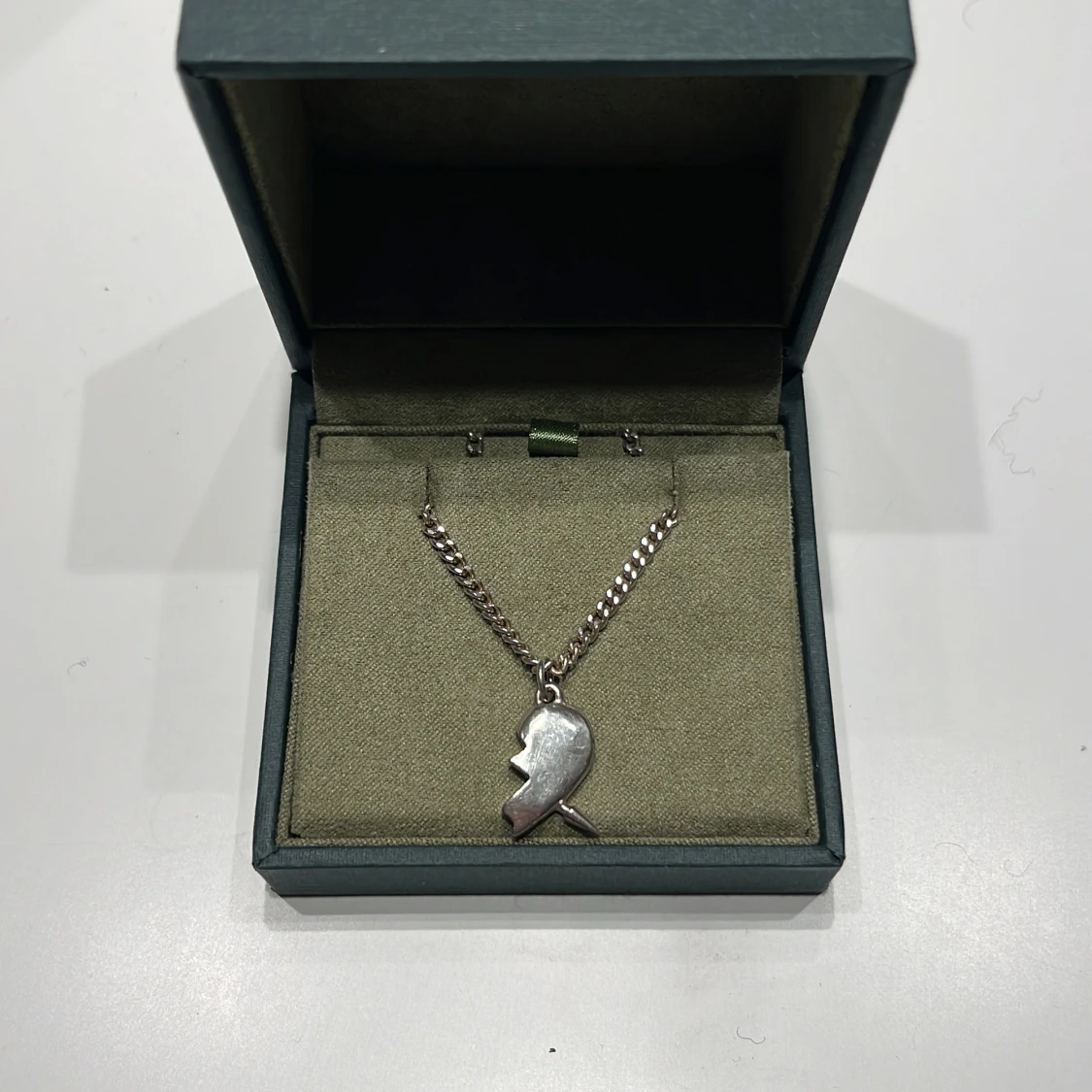 Maria Nilsdotter halsband