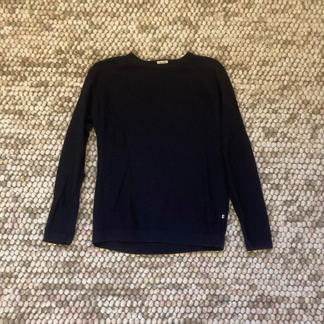 Mörkblå tröja från Filippa K