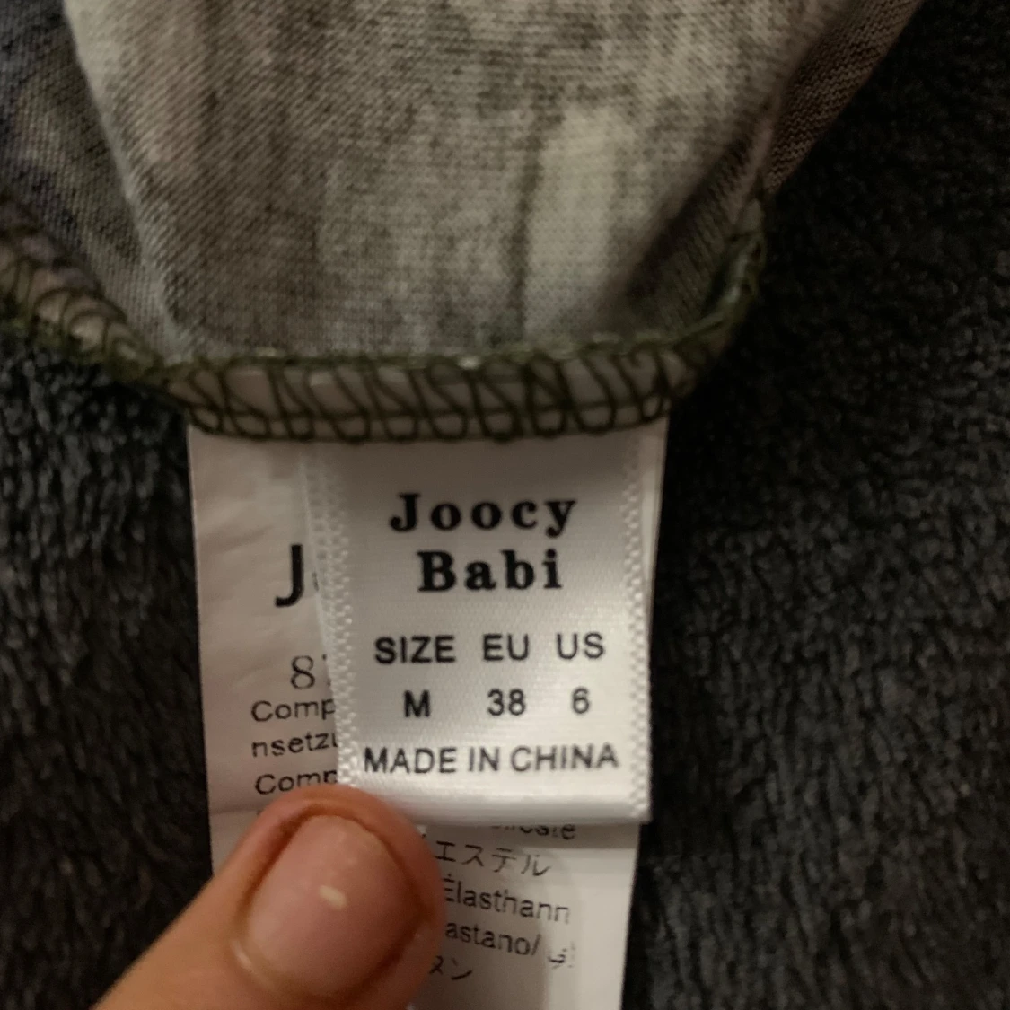 Camouflagefärgad linnetopp från Joocy Babi - 2