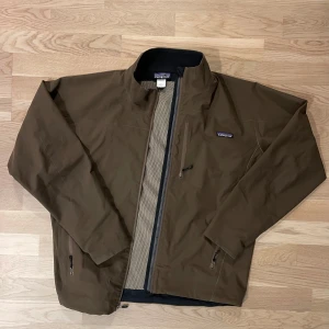 Patagonia jacka - boom