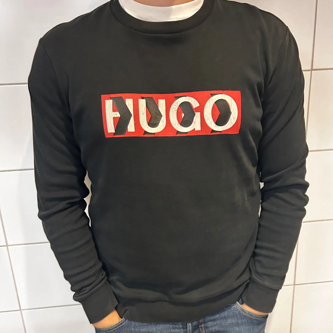 Svart tröja från Hugo Boss