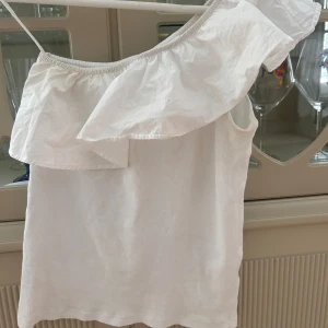 Volangtopp - Söt volangtopp, inga defekter🩷 Skriv privat för fler bilder 