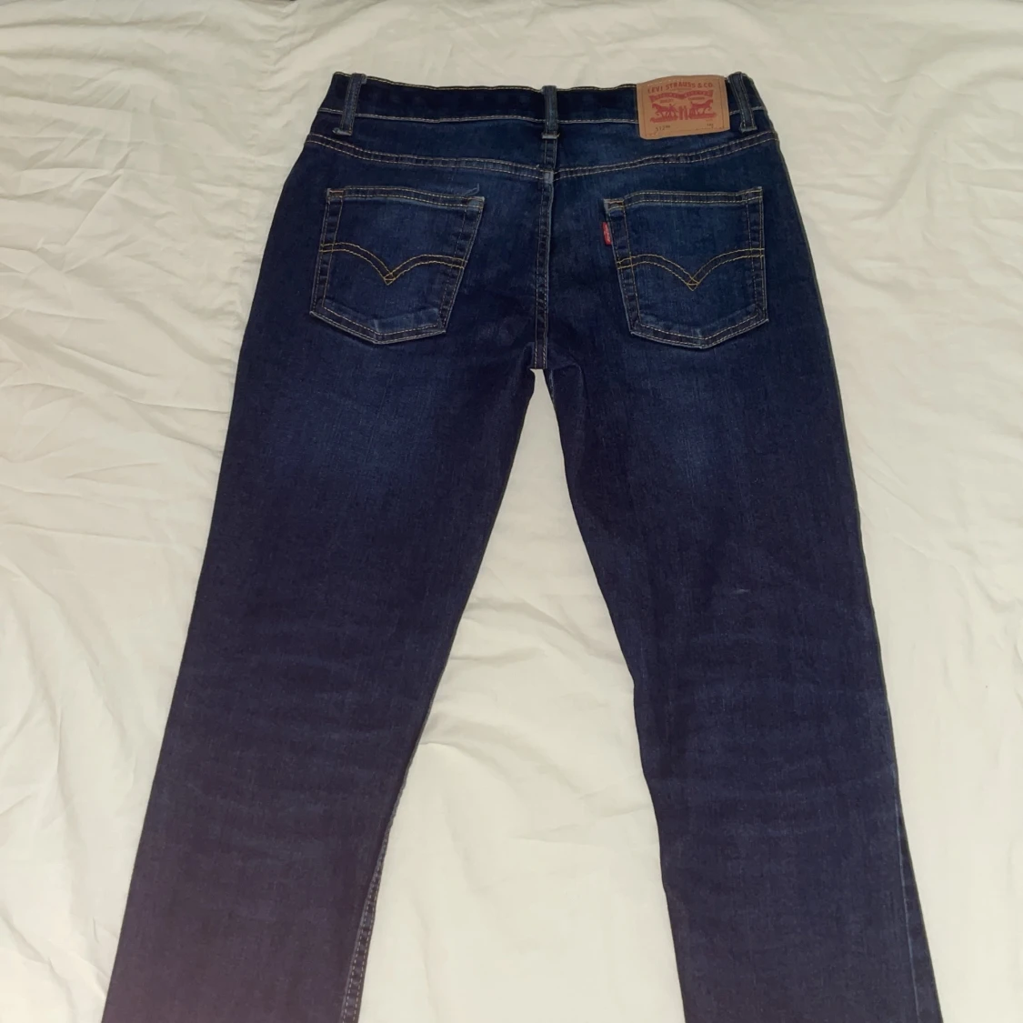 Levis jeans  - 90