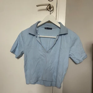 Tröja - Tröja från zara Frakt tillkommer Sitter som en S