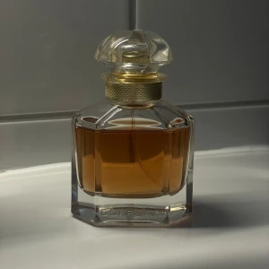 Guerlain parfym - Guerlain Mon Guerlain eau de parfum 50ml