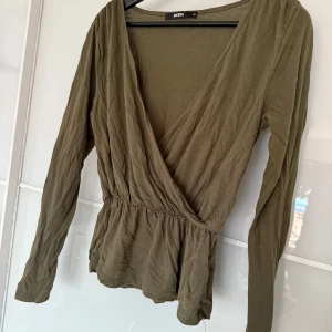 Omlott tröja - Fint skick  