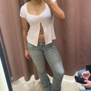 Gina topp - Säljer en skit söt topp från gina Inga defekter !!!! 