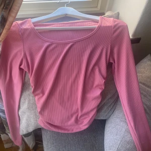 Söt rosa tröja - Sött rosa tröja