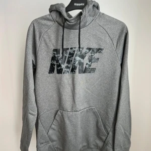 Nike hoddie  - Fint skick, dryfit 