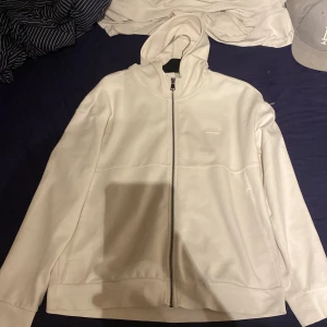 Calvin Klein hoodie - Bra skick Size medium