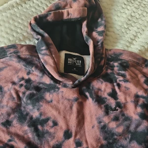 Hoodie kille M - Snygg hoodie i M från Hollister