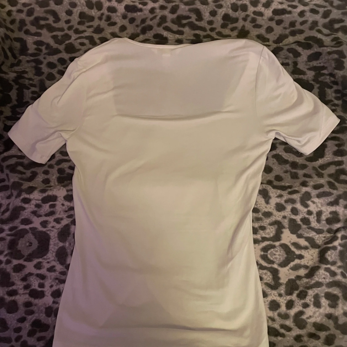 Vit uringad topp - 90