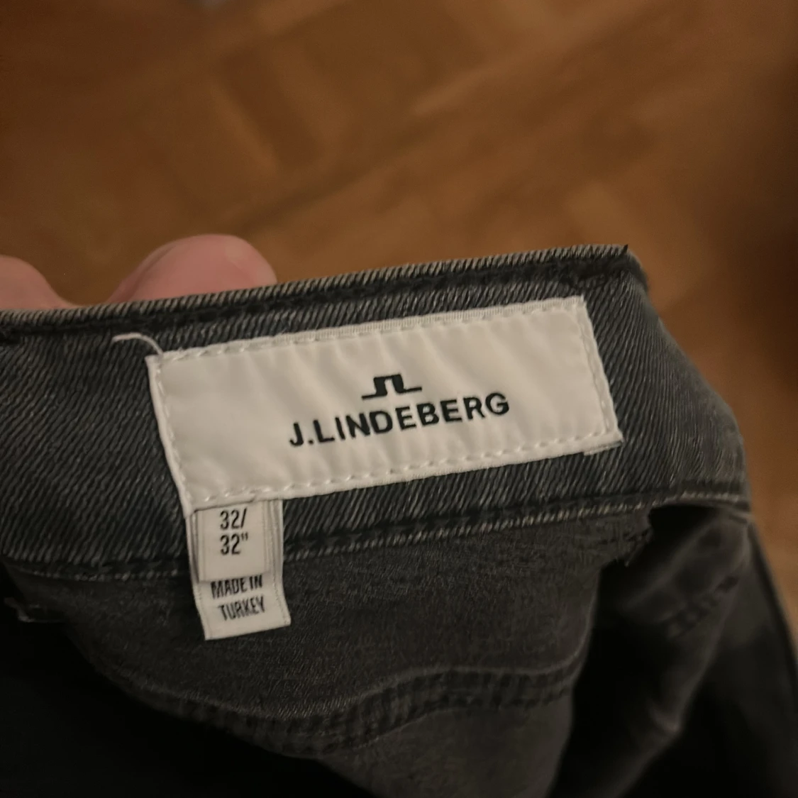 Grå jeans från J.Lindeberg - 91