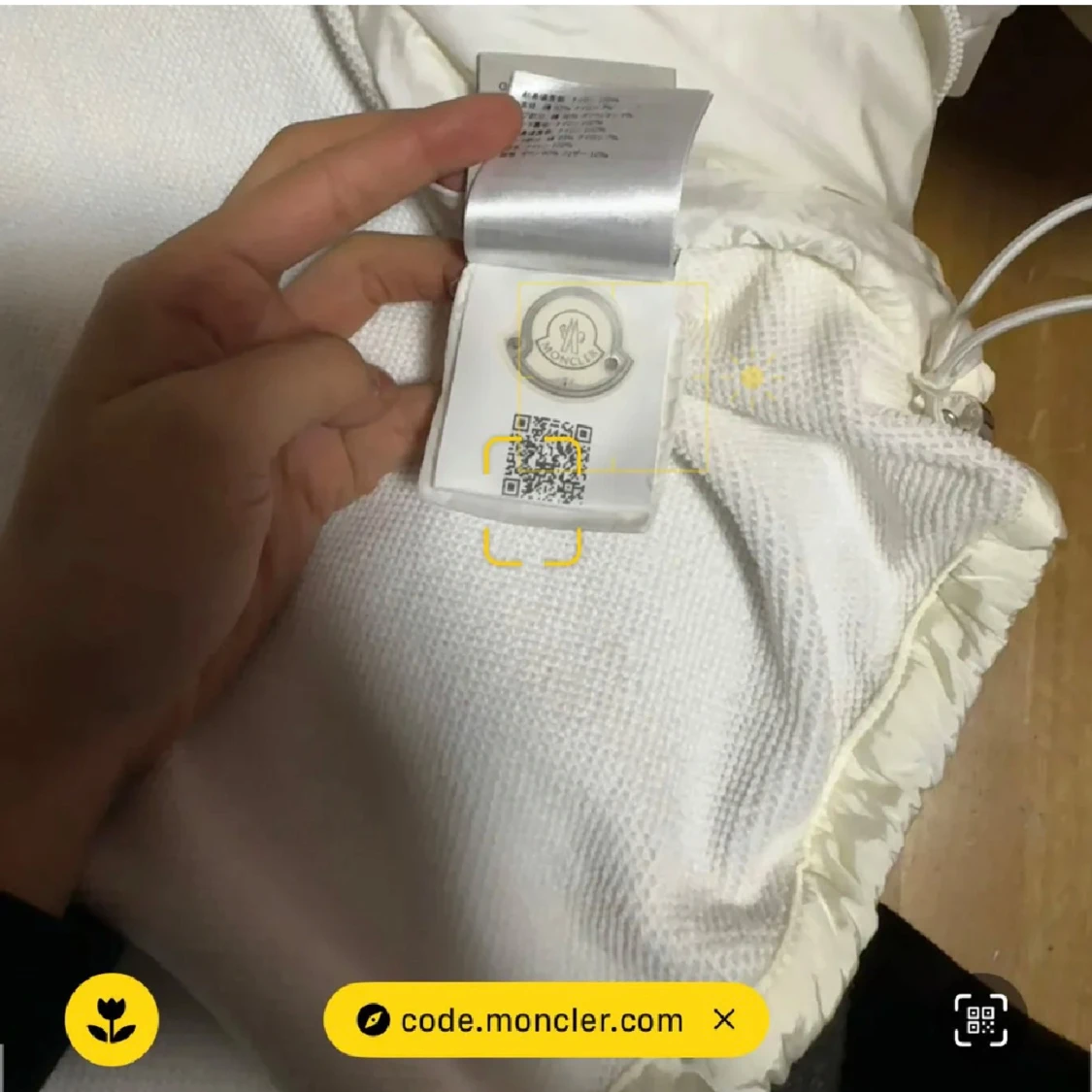 Vit dunjacka från Moncler - 90