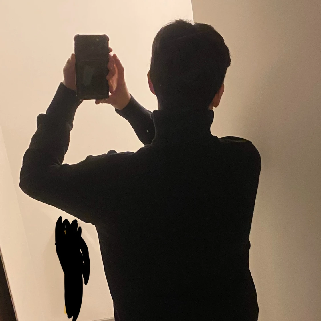 Svart tröja från Tommy Hilfiger - 90