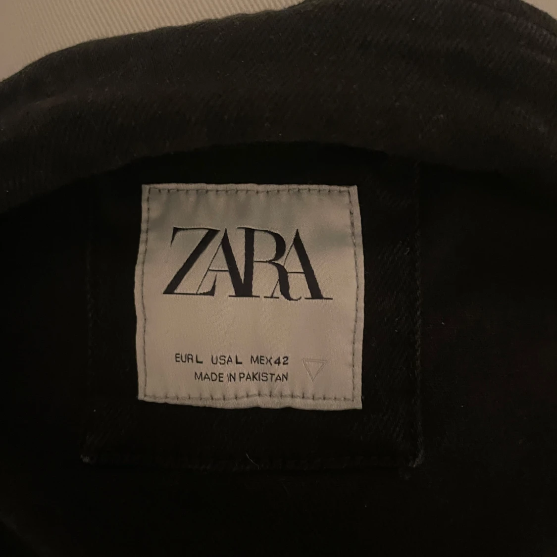 Svart jeansjacka - Zara - 38