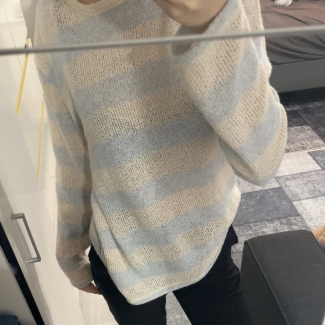 Randig stickad tröja - 90