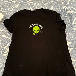 T shirt  - Materialet är skönt och luftigt.