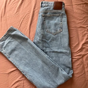 Bikbok jeans - Straight jeans från bikbok. Inte använd ofta- bra skick