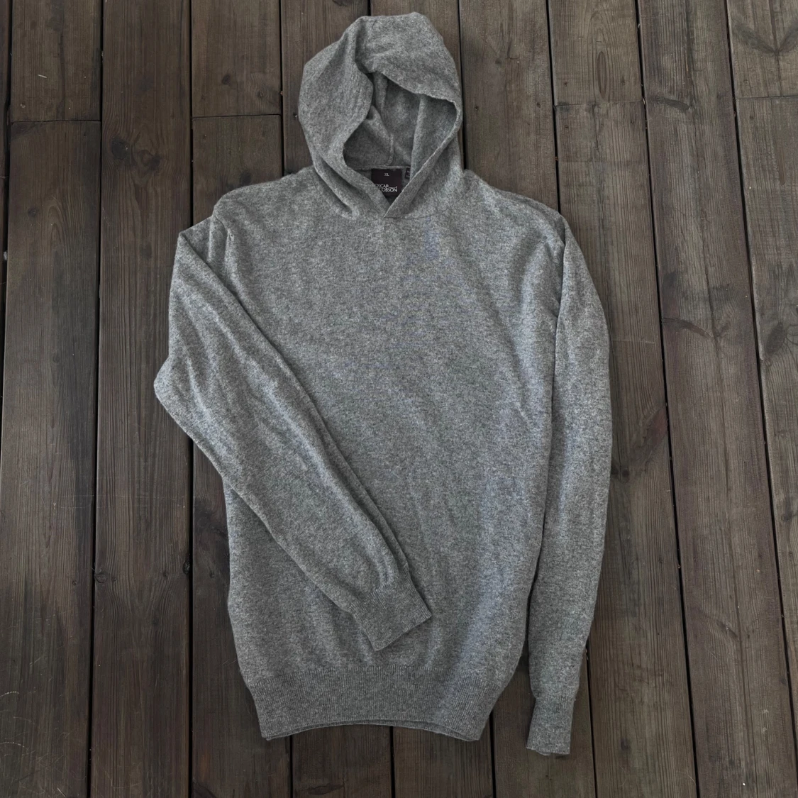 Oscar Jacobson Cashmere hoodie 