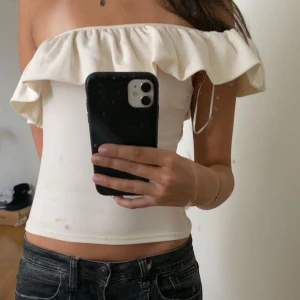 Off shoulder topp - Supersött topp från hm! Aldrig använd❤️