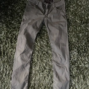 Jacob Cohen  - Säljer nu dessa Jacob Cohen som är model 622 och stolek 33. Dem är i bra skick och inga skador vad jag har sett// hör av dig vid övriga frågor eller intresse 