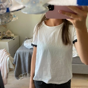 TSHIRT - super fin tröja som inte kommer till användning tyvärr 🌸🌸