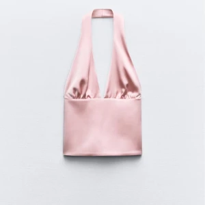 Zara topp med öppen rygg  - Fin rosa topp från zara. Nyskick och storlek S men passar även fler då den är justerbar i ryggen 🩷🩷🥂