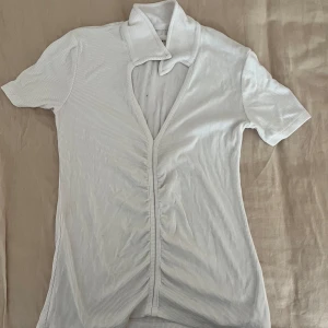 Vit tröja - bra skick