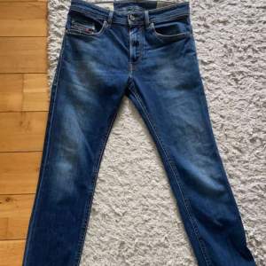 Size 30, passar storlek S och xS