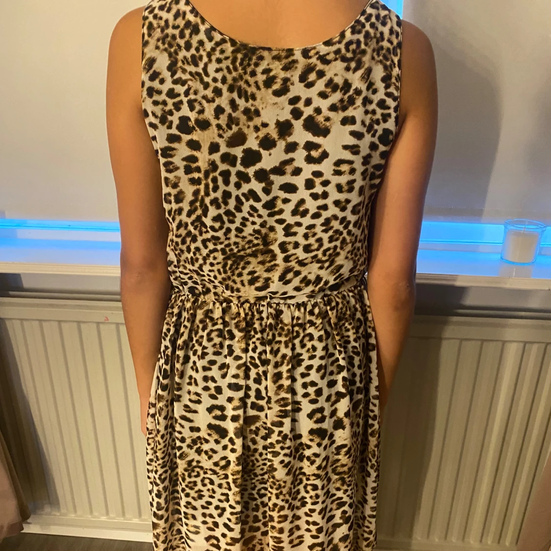 Leopardmönstrad klänning - 91