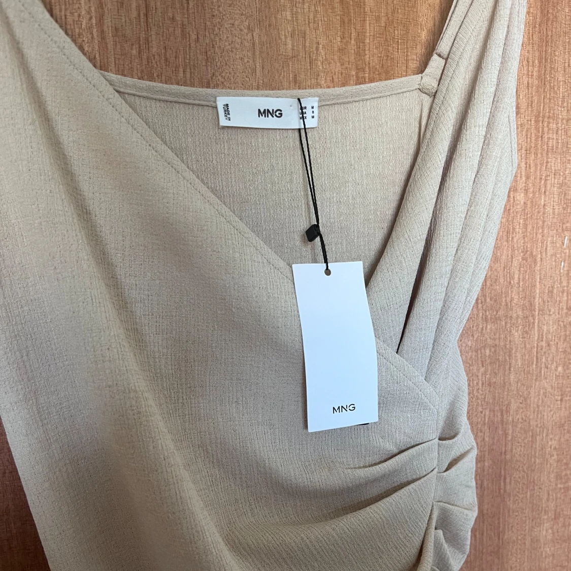 Beige klänning från MNG - 91