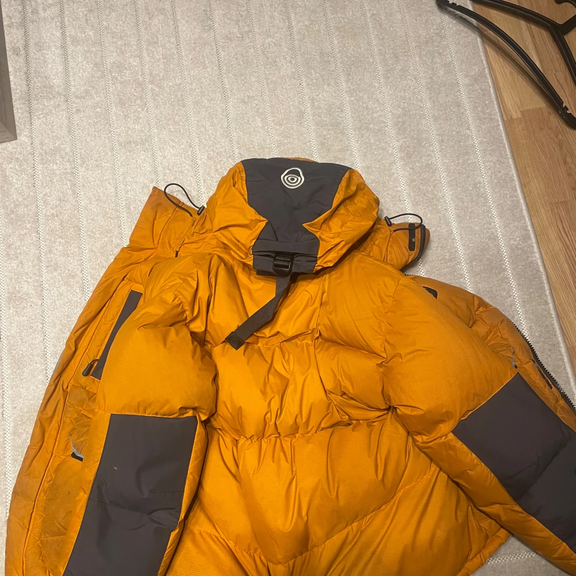 Orange dunjacka från Sail Racing - 3