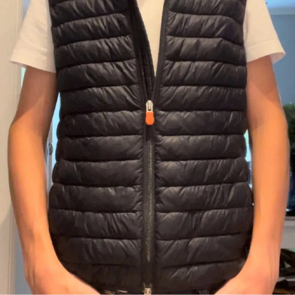 Svart dunväst från Save The Duck - 1