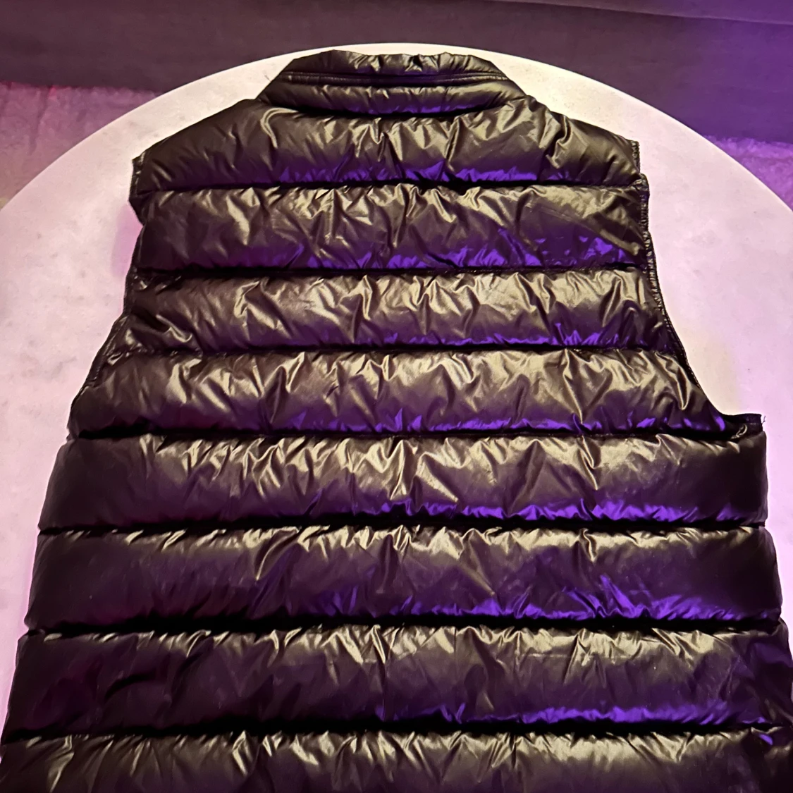 Svart moncler gui - 1